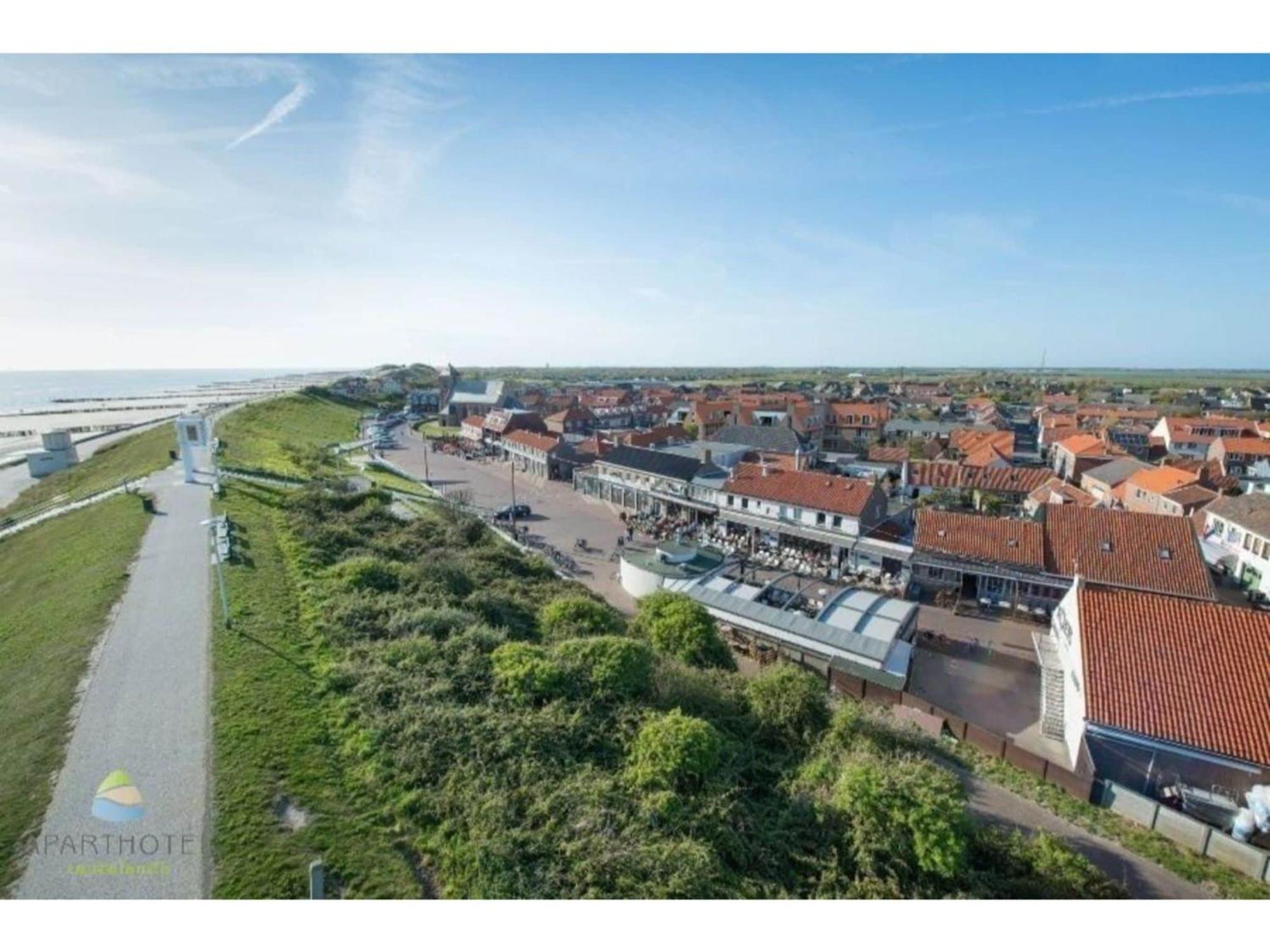 Luxurious Studio For 2 People A 1 Minute Walk From The Beach Of Zoutelande Exterior foto